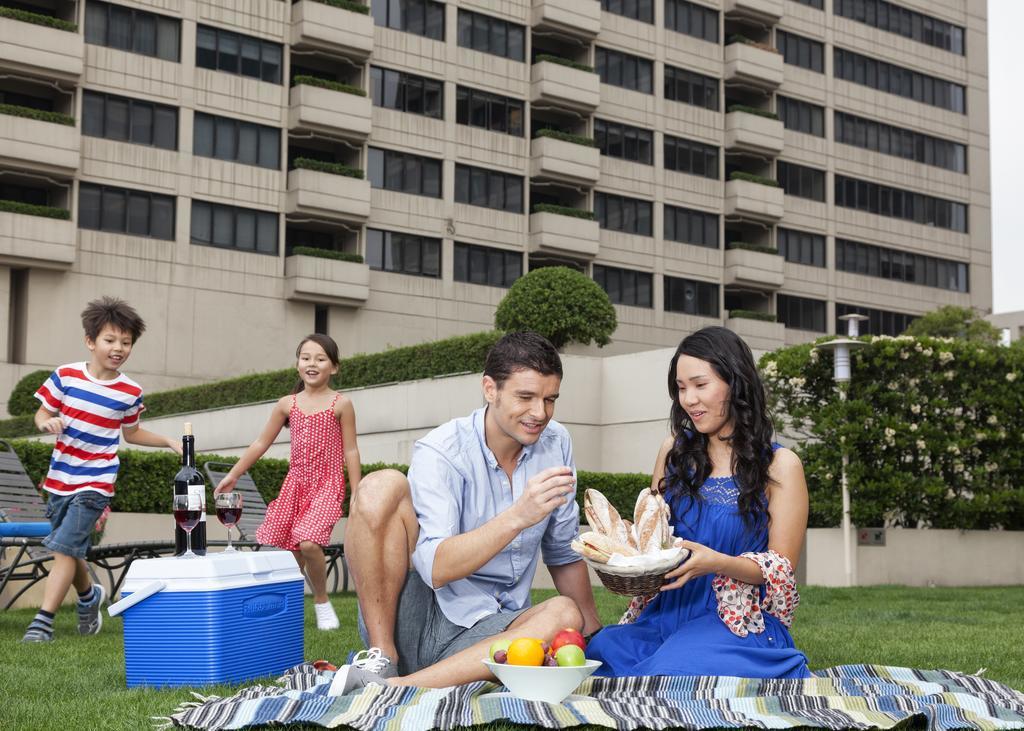 Shanghai Centre Serviced Apartment Экстерьер фото