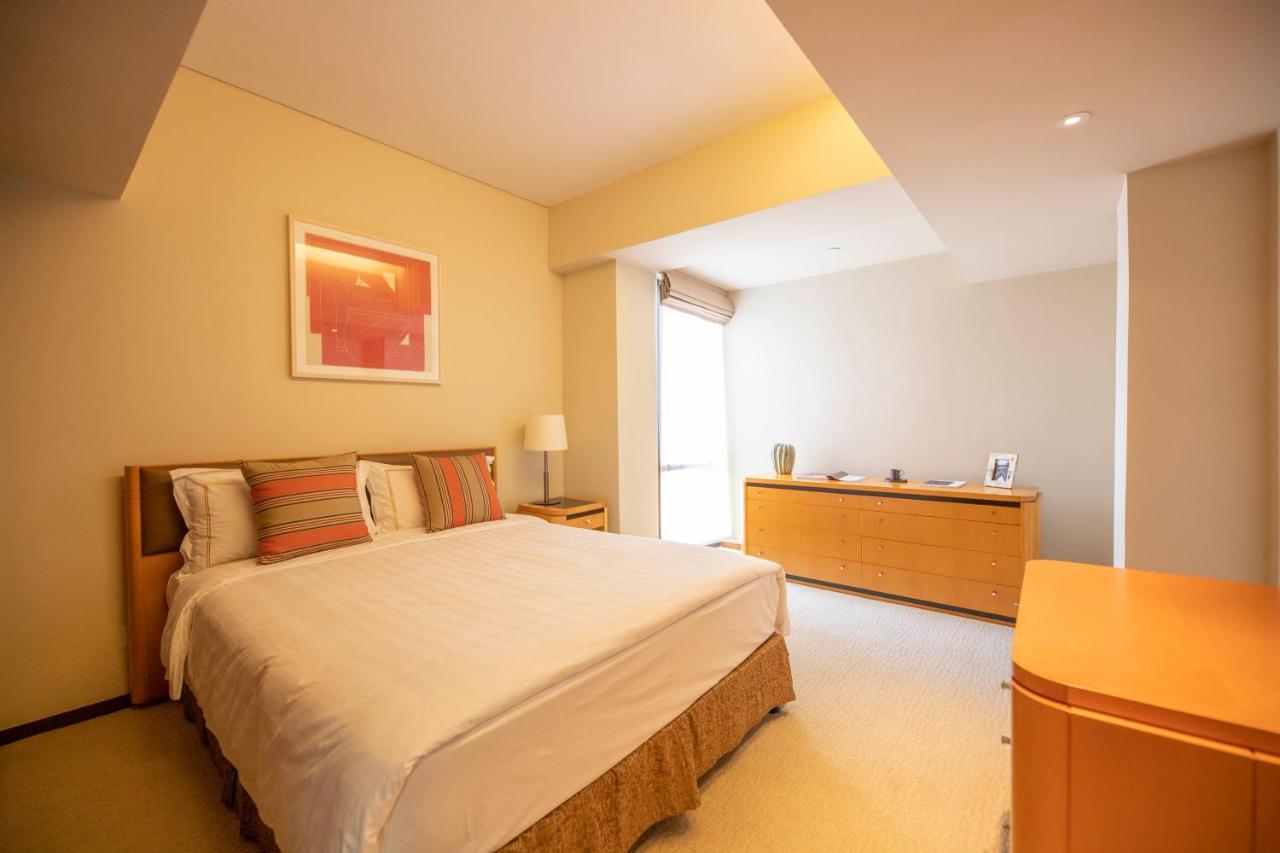 Shanghai Centre Serviced Apartment Экстерьер фото