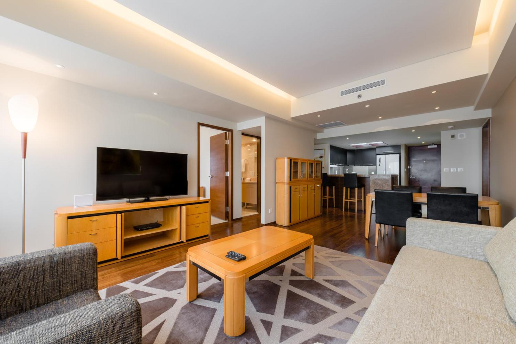 Shanghai Centre Serviced Apartment Экстерьер фото